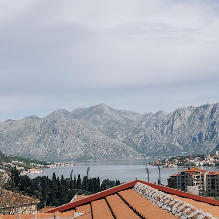 Paradise Bay Apartments Kotor Luaran gambar
