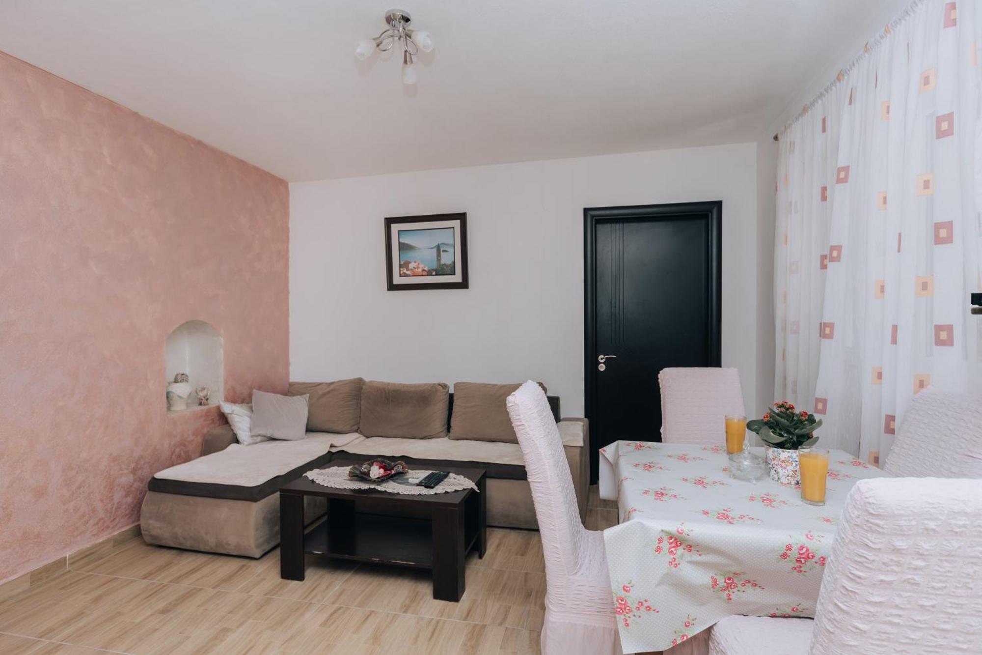 Paradise Bay Apartments Kotor Luaran gambar