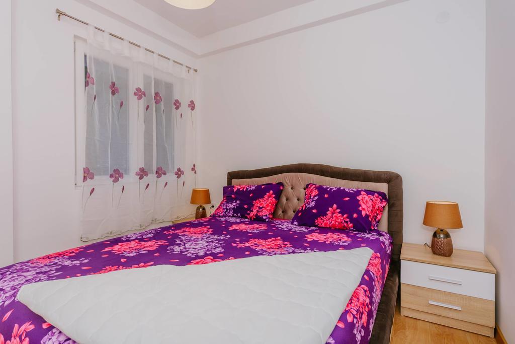 Paradise Bay Apartments Kotor Luaran gambar
